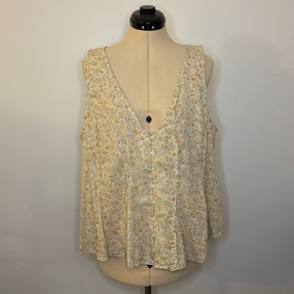 Universal Thread Button-Down Pintuck Tank Top in Cream Floral, 100% Cotton, XL